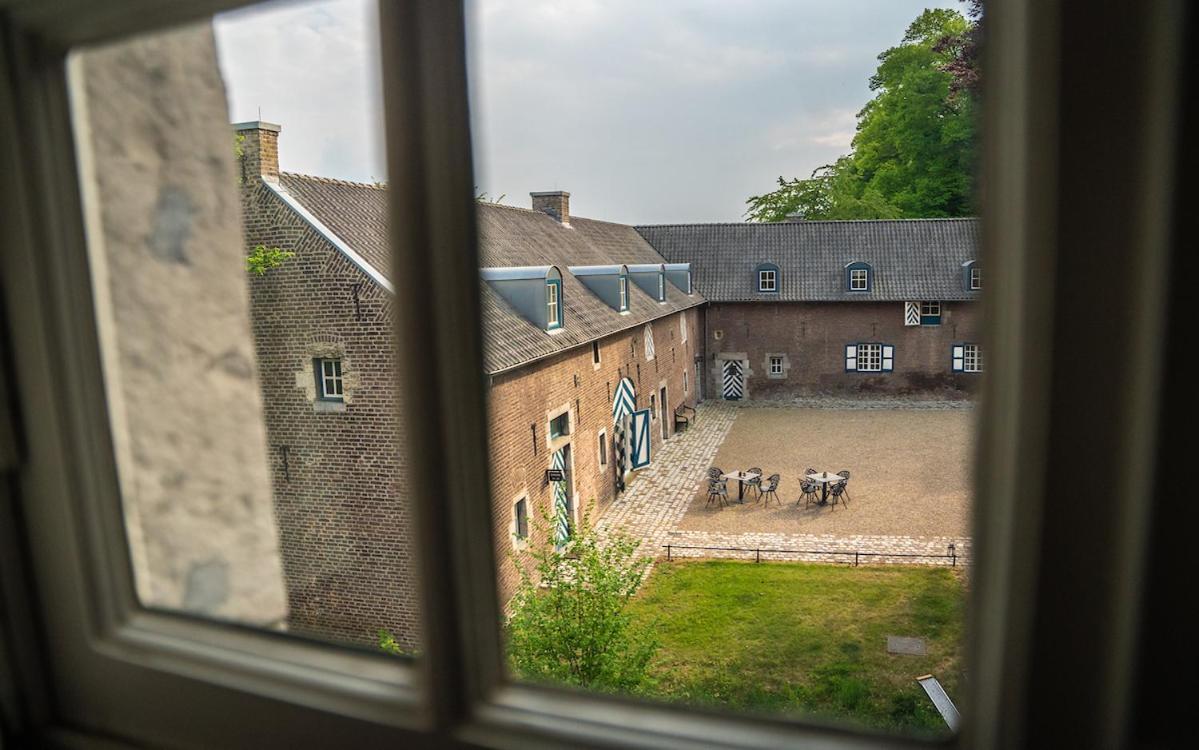 B&B Kasteel Wolfrath Born Kültér fotó